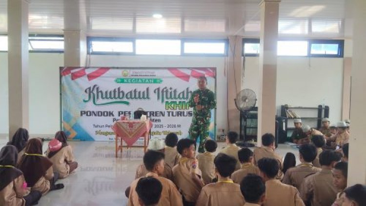 Anggota Koramil 0101/Pandeglang, Berikan Materi Wasbang Di Ponpes Turus