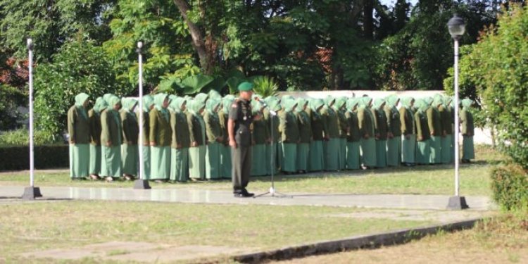 Letkol Inf. Afri Swandi Ritonga Dandim 0601/Pandeglang, Pimpin Upacara Ziarah Di Taman Makam Pahlawan Cihaseum Pandeglang