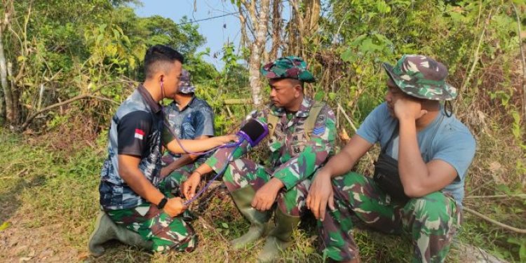 Anggota Satgas TMMD 117 Kodim 0601/Pandeglang, Rutin Periksakan Kesehatan