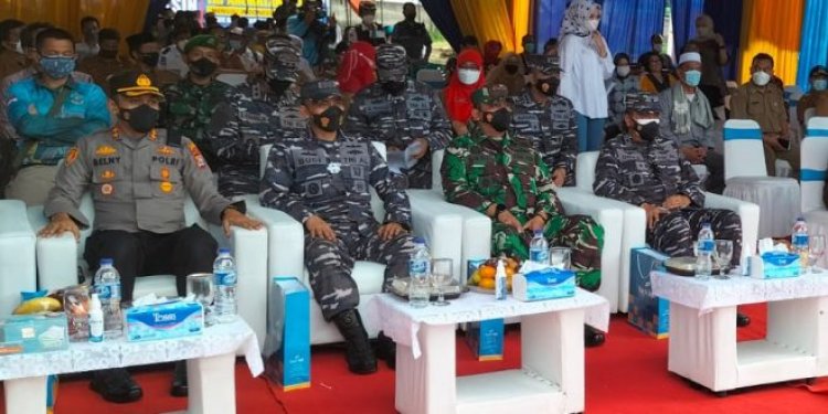 Dandim 0601/Pandeglang, Hadiri Kegiatan Serbuan Vaksin Maritim TNI AL
