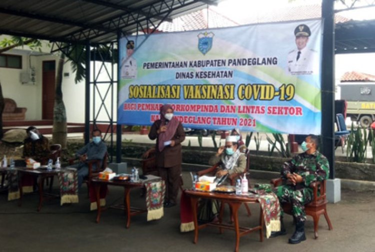 Dandim 0601/ Pdg Hadiri Sosialisasi Vaksin Covid-19 Bersama Forkompinda