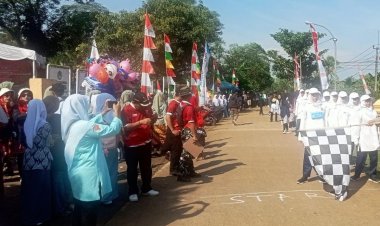 Dua Anggota Koramil 0111/Pagelaran Kodim 0601/Pandeglang Jadi Juri Lomba Gerak Jalan HUT ke-80 RI di Patia