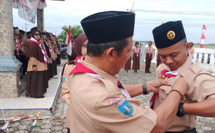 Tepat Hari Pramuka ke-64, Babinsa Koramil 0111/Pagelaran  Kodim 0601/Pandeglang Raih Penghargaan Lencana Pancawarsa I