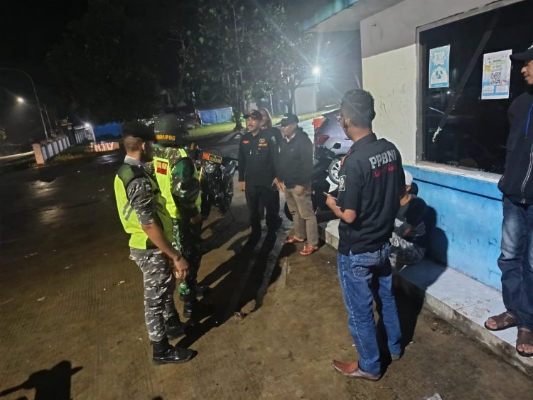 Patroli Bersama Koramil 0111/Pagelaran Kodim 0601/Pandeglang dan Komponen Masyarakat Tingkatkan Keamanan di Wilayah