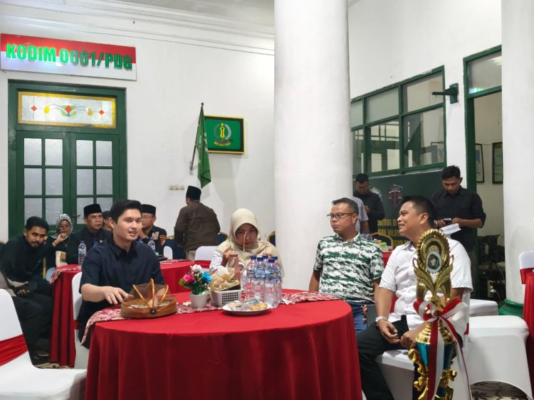 KODIM 0601/PANDEGLANG GELAR KEJUARAAN TINJU JUNIOR YOUTH DALAM RANGKA HUT BANTEN KE-25 DAN HUT TNI KE-80