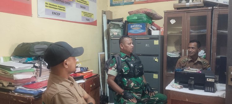 Babinsa Koramil 0112/Jiput Laksanakan Puldata Ter di Kantor Desa sebagai Upaya Pemutakhiran Data Wilayah