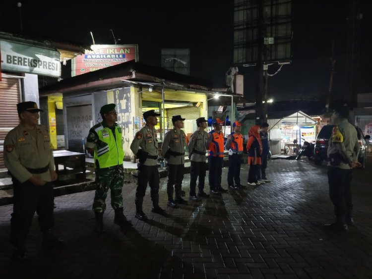 Apel Gabungan Pengamanan dan Pelayanan Perayaan Natal 2025 dan Tahun Baru 2026 di Pos PAM Nataru Mengger