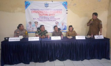 Serka Zaenal Aripin Babinsa Koramil 0103/Banjar Hadiri MUSREMBANGDES Desa Mandalasari TA 2026