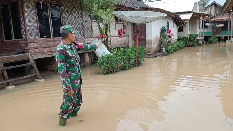 Babinsa Koramil 0111/Pagelaran Laksanakan Monitoring dan Pengecekan Kenaikan Debit Air di Wilayah Kecamatan Pagelaran dan Patia