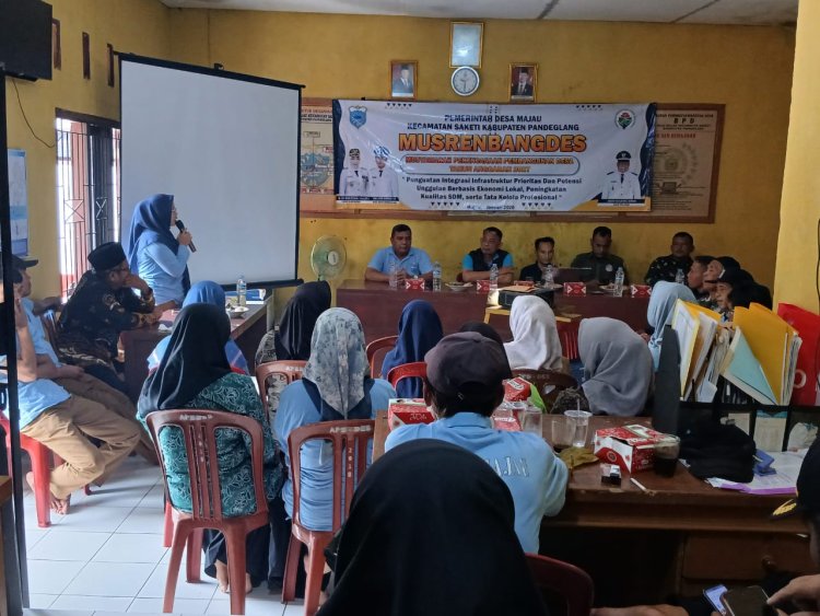 Babinsa Koramil Saketi Hadiri Musrenbangdes Desa Majau Tahun Perencanaan Pembangunan