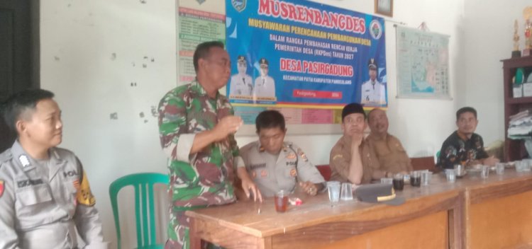 Sertu Juana Babinsa Koramil 0111/Pagelaran Hadiri Musrenbangdes Penyusunan RKPDes Tahun 2027 di Desa Pasirgadung