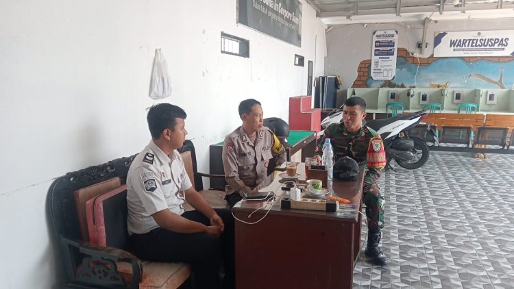 Serda Muhamad Jajang Babinsa Koramil 0101/Pandeglang Laksanakan Monitoring Wilayah Bersama Bhabinkamtibmas di Rutan Kelas IIB Pandeglang