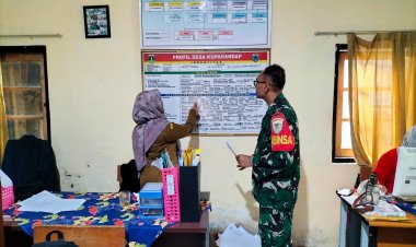 Koptu Imron Mawardi Babinsa Koramil 0104/Cimanuk Laksanakan Komsos Bersama Staf Desa Kadumadang
