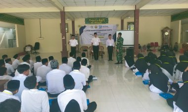 Babinsa Koramil 0101/Pandeglang Laksanakan Bintahwil kepada Santri Ponpes Al-Ihsan