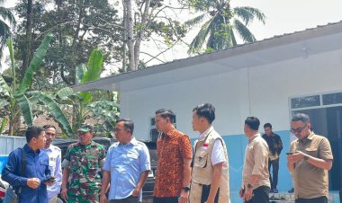 Babinsa Koramil 0103/Banjar Hadiri Kunjungan Kerja DPR RI Komisi X ke Dapur SPPG di Desa Saninten