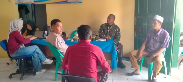 Danramil 0102/Cadasari Laksanakan Komsos Bahas Rencana Pembangunan KDKMP di Desa Pakuluran