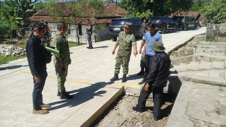 KUNJUNGAN KERJA TIM INSPEKTORAT JENDERAL MABES TNI TINJAU PERKEMBANGAN KARYA BAKTI TNI DAN SERBUAN TERITORIAL KODIM 0601/PANDEGLANG