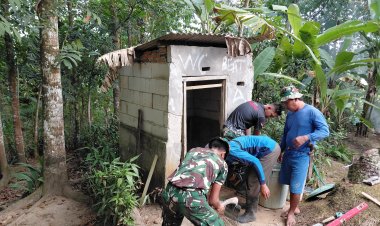 Satgas TMMD ke-129 Kodim 0601/Pandeglang Genjot Perehaban MCK di Desa Pasirgadung