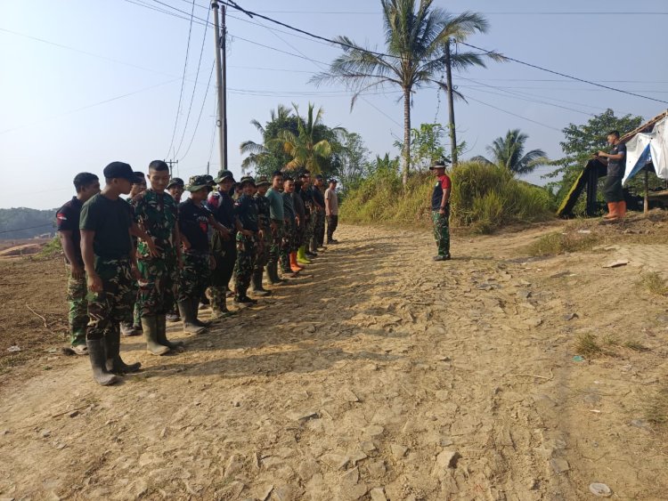 Satgas TMMD Ke-129 Kodim 0601/Pandeglang Awali Hari Ke-21 dengan Apel Pagi dan Doa Bersama Demi Kelancaran Tugas